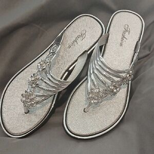 Silver Women's Sandals Size 7